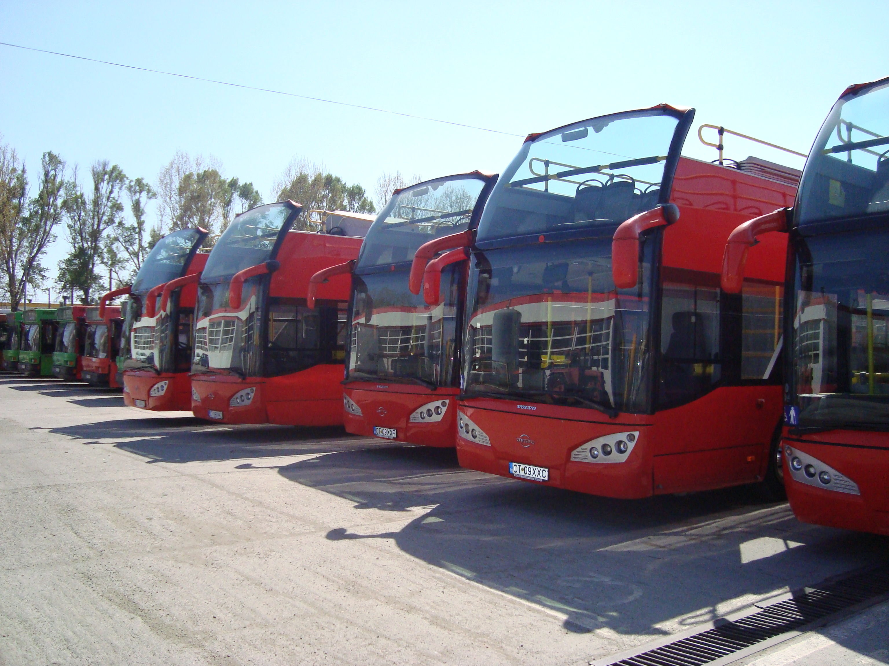 autobuze_etajate